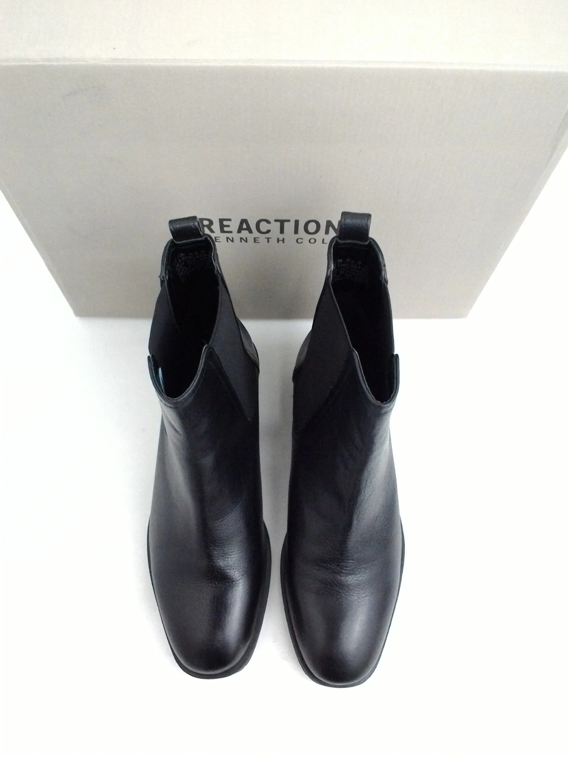 Kenneth Cole Women's Salt Chelsea Boot Black Leather Size 7.5