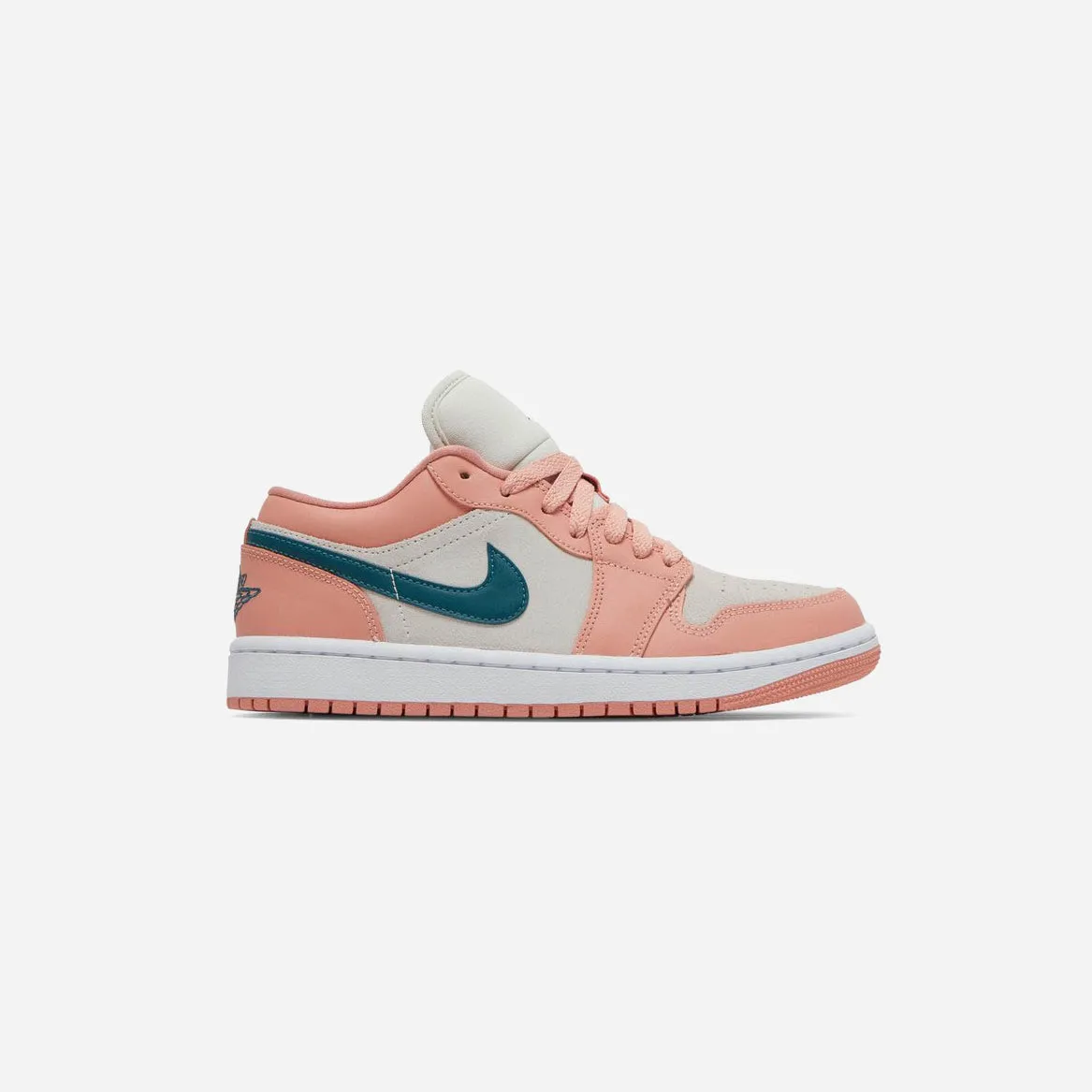 NIKE  AIR JORDAN 1 LOW MADDER ROOT