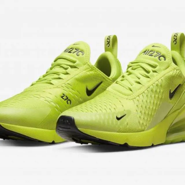 Nike air max 270 tennis ball