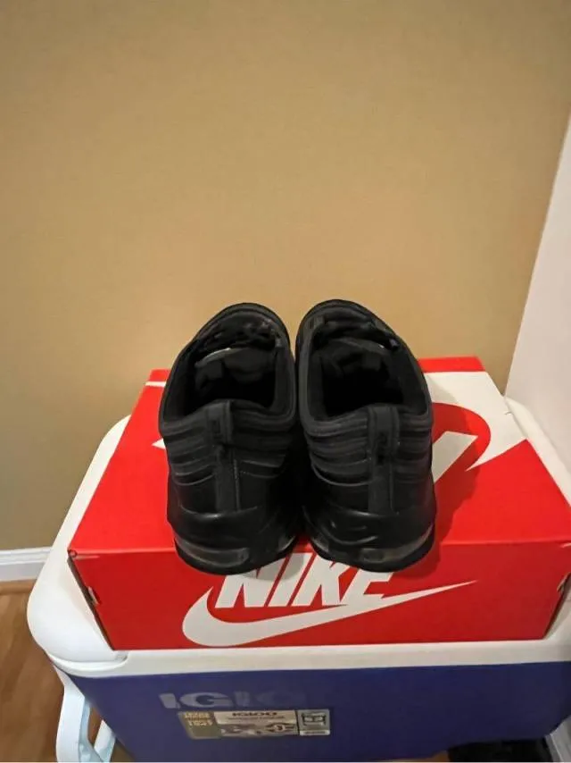 Nike air max 97 ultra triple black