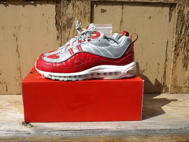 Nike air max 98 supreme