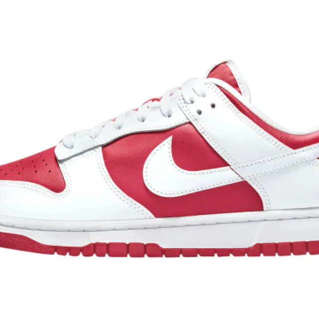 Nike dunk low championship red