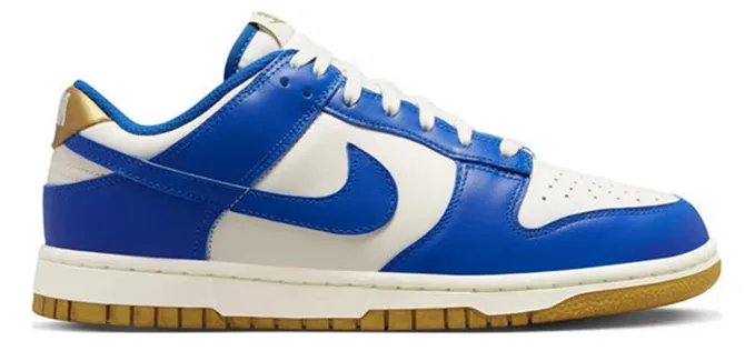 Nike Dunk Low Kansas City Royals (Women's)