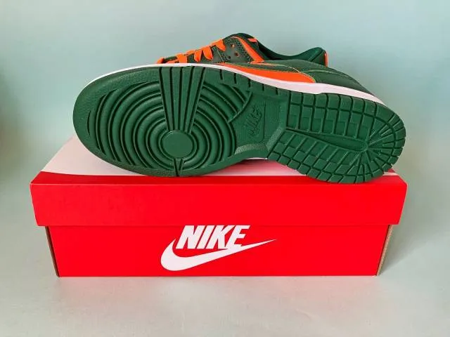 Nike dunk low miami hurricanes