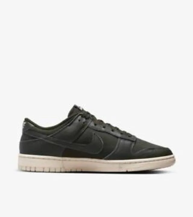 Nike dunk low premium sequoia