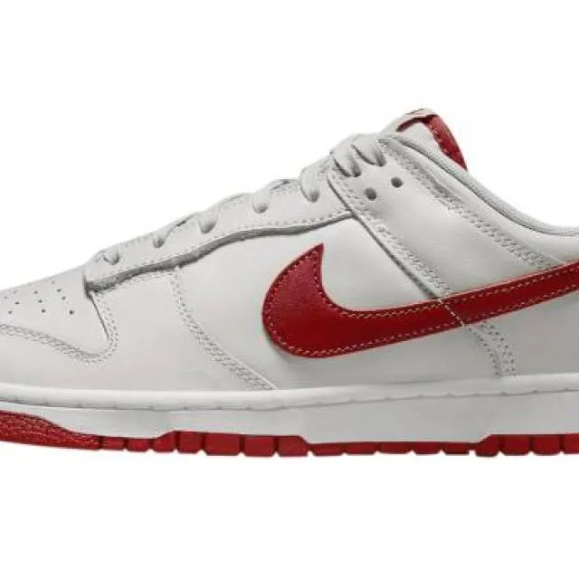 Nike dunk low vast grey varsity red