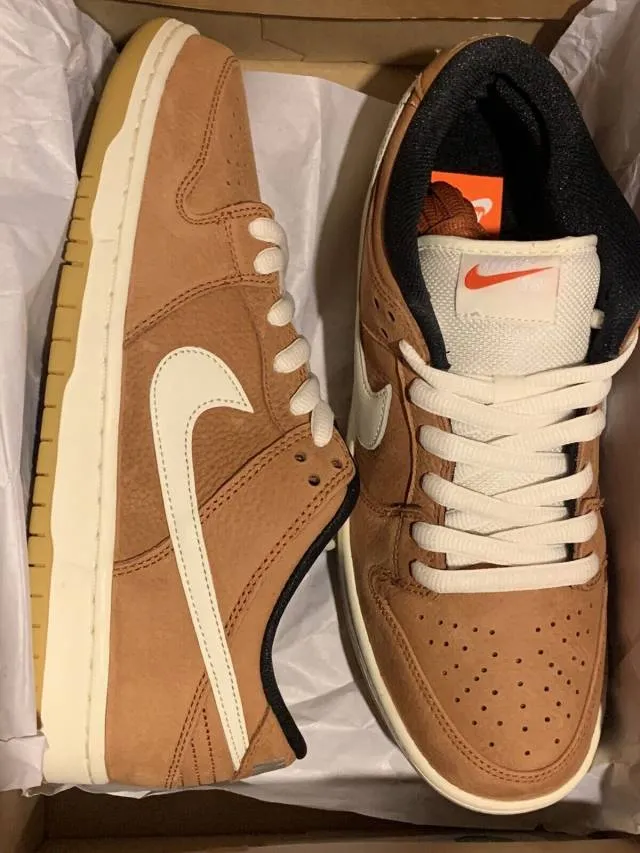 Nike SB Dunk Low Dark Russet