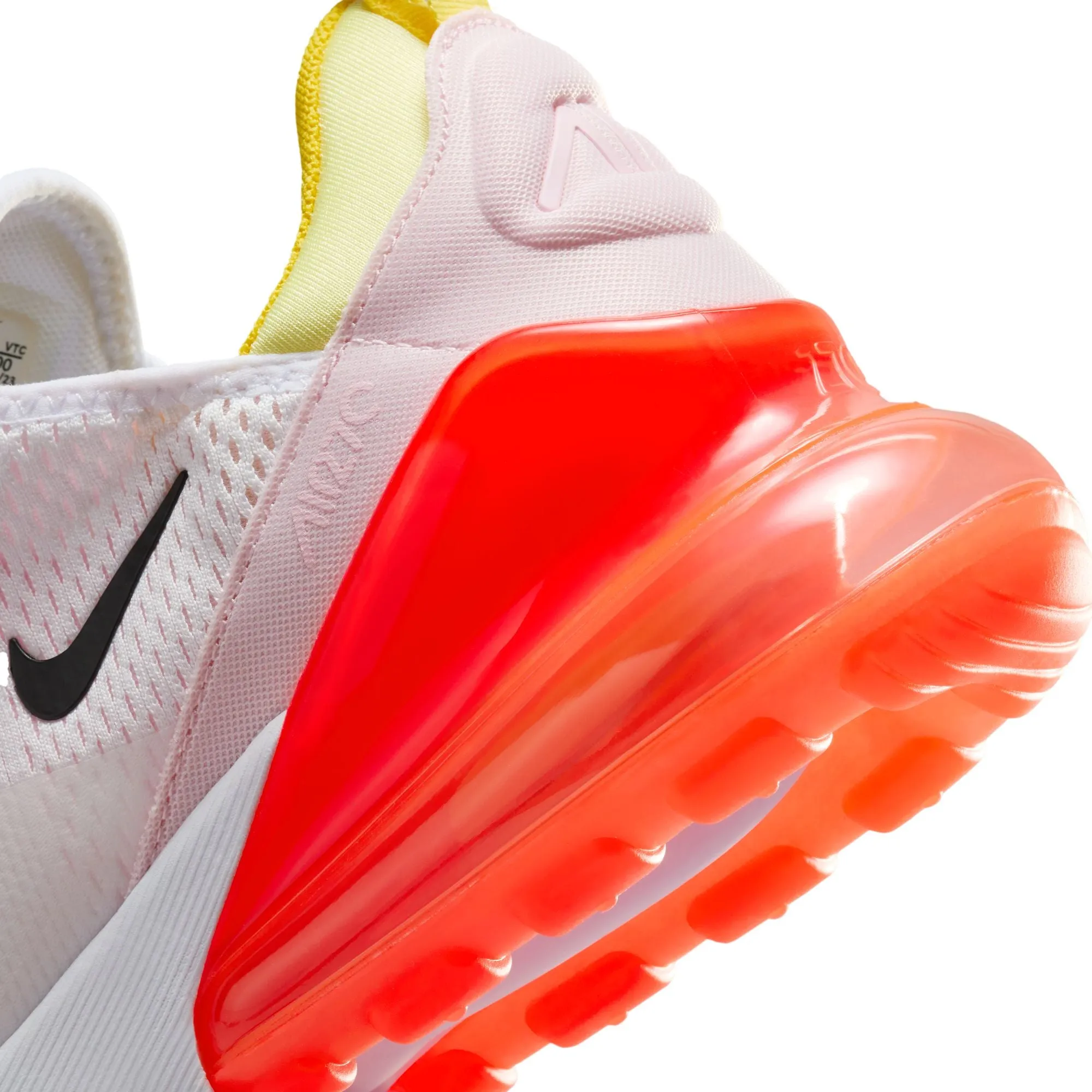 Nike - Women - Air Max 270  - White/Black/Crimson/Pink