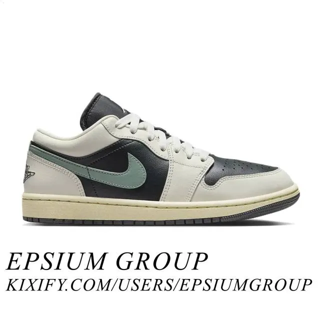 Nike Women's Air Jordan 1 Low (Jade Smoke/ Anthracite/ J...