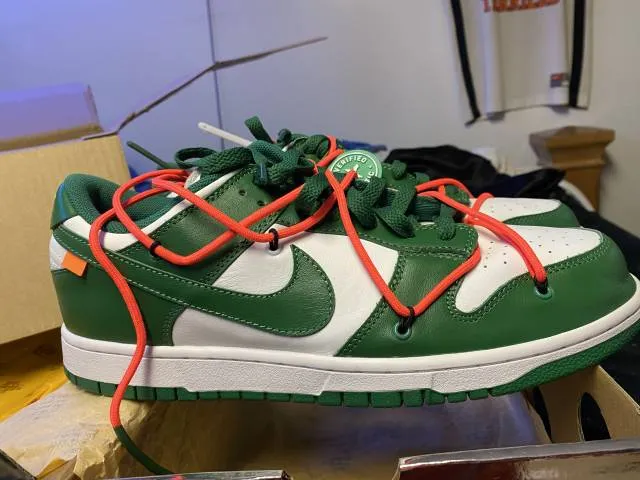 Off-white x nike dunk low pine green