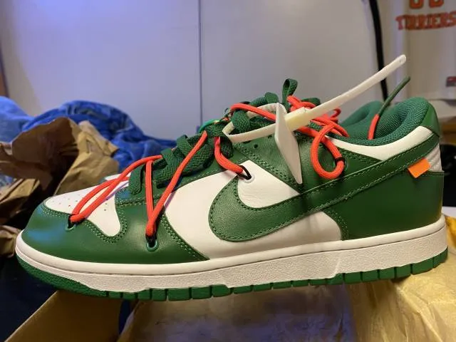 Off-white x nike dunk low pine green